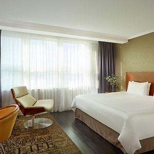 Executive King Room